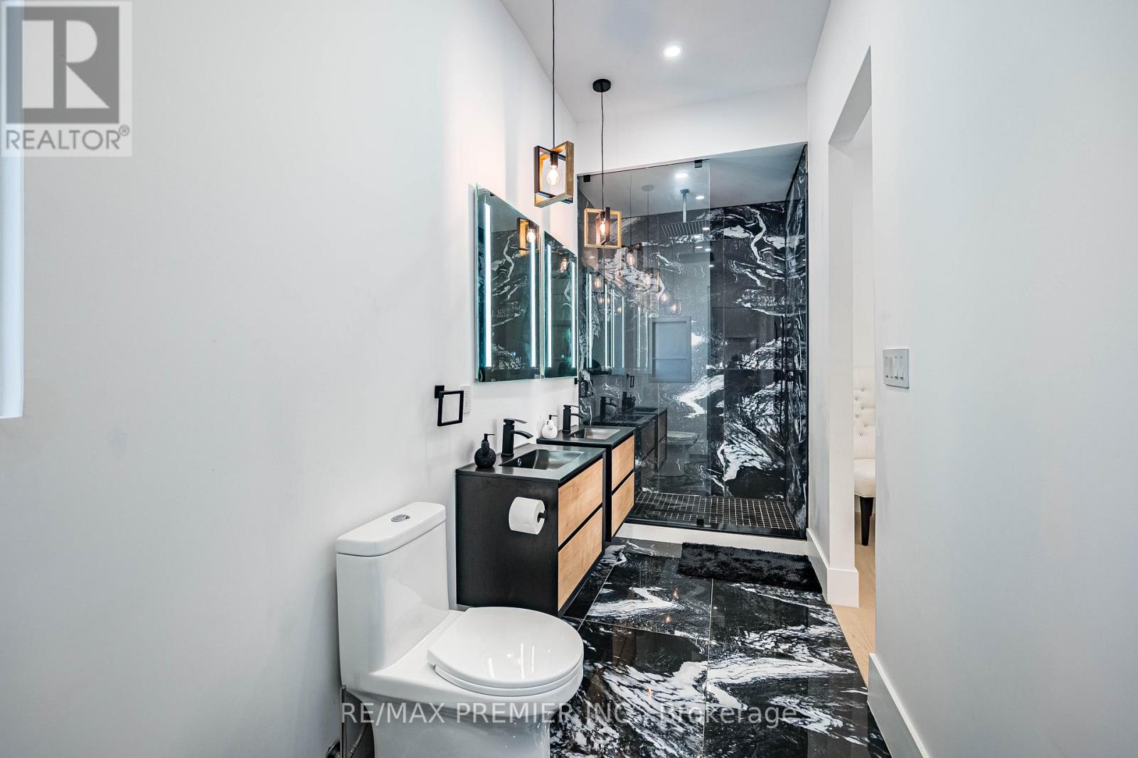Photo 45 of 24 Gosling Road, Vaughan ON