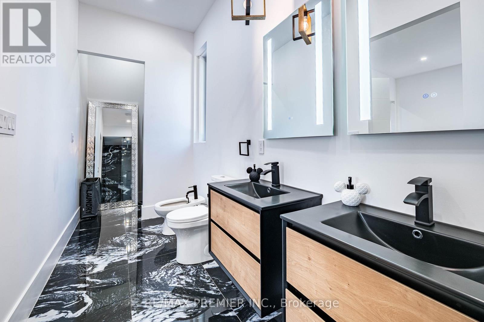 Photo 48 of 24 Gosling Road, Vaughan ON