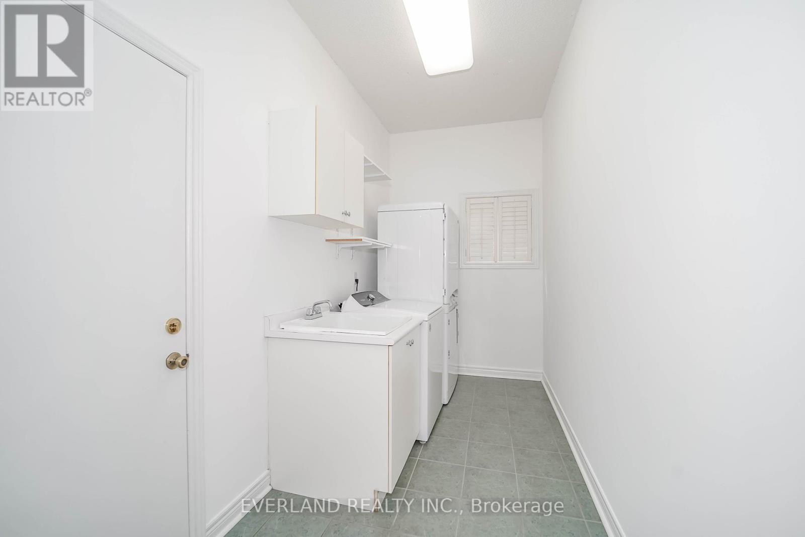 Photo 1 of 187 Silver Linden Drive, Richmond Hill ON