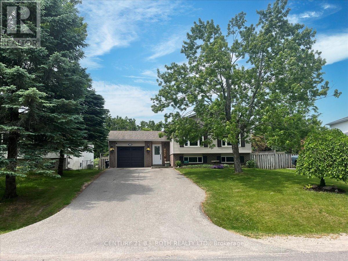 Photo 1 of 2834 Dempster Avenue, Innisfil ON
