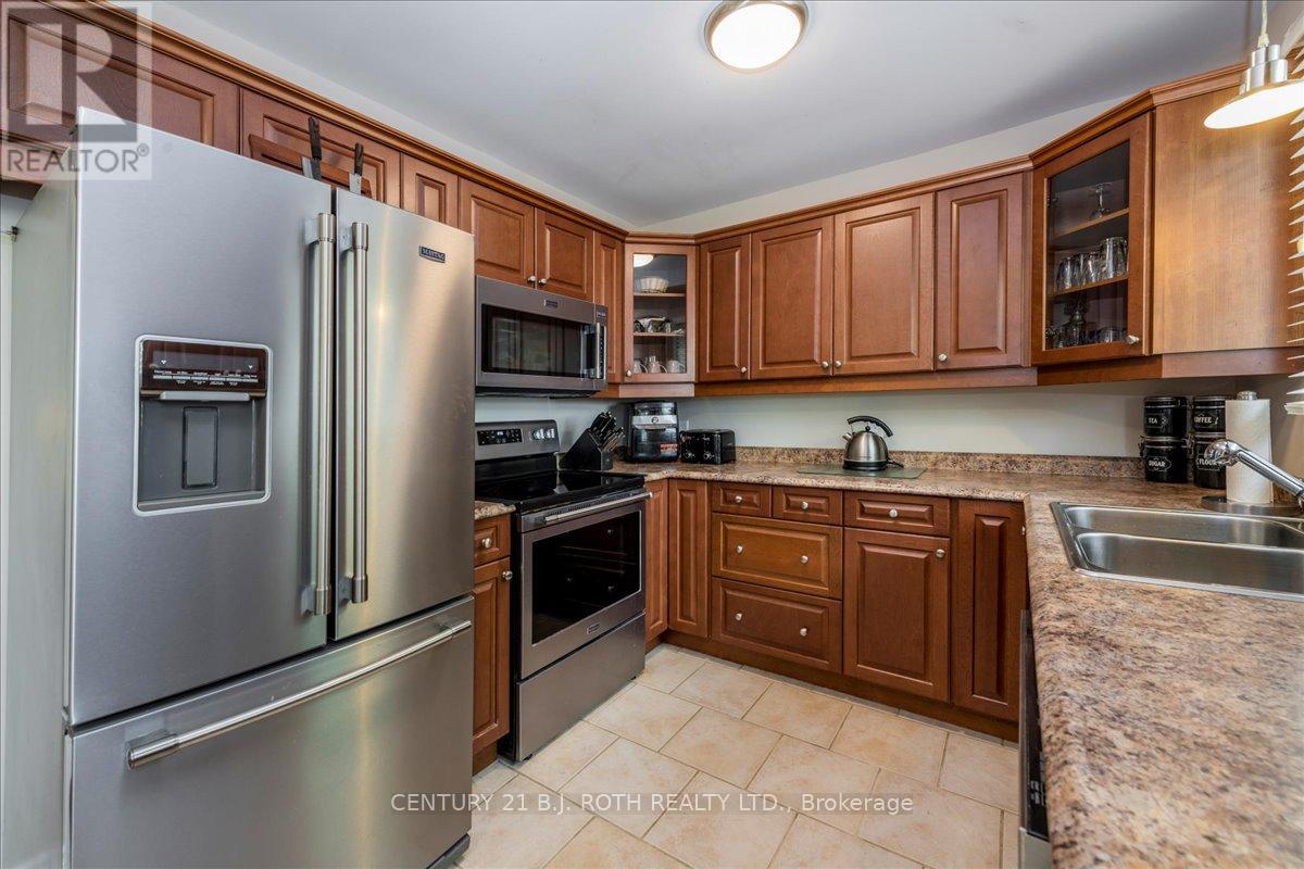 Photo 12 of 2834 Dempster Avenue, Innisfil ON