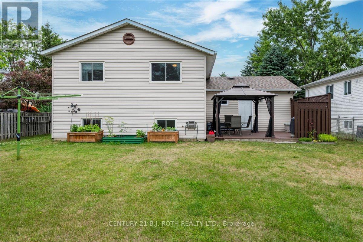 Photo 33 of 2834 Dempster Avenue, Innisfil ON