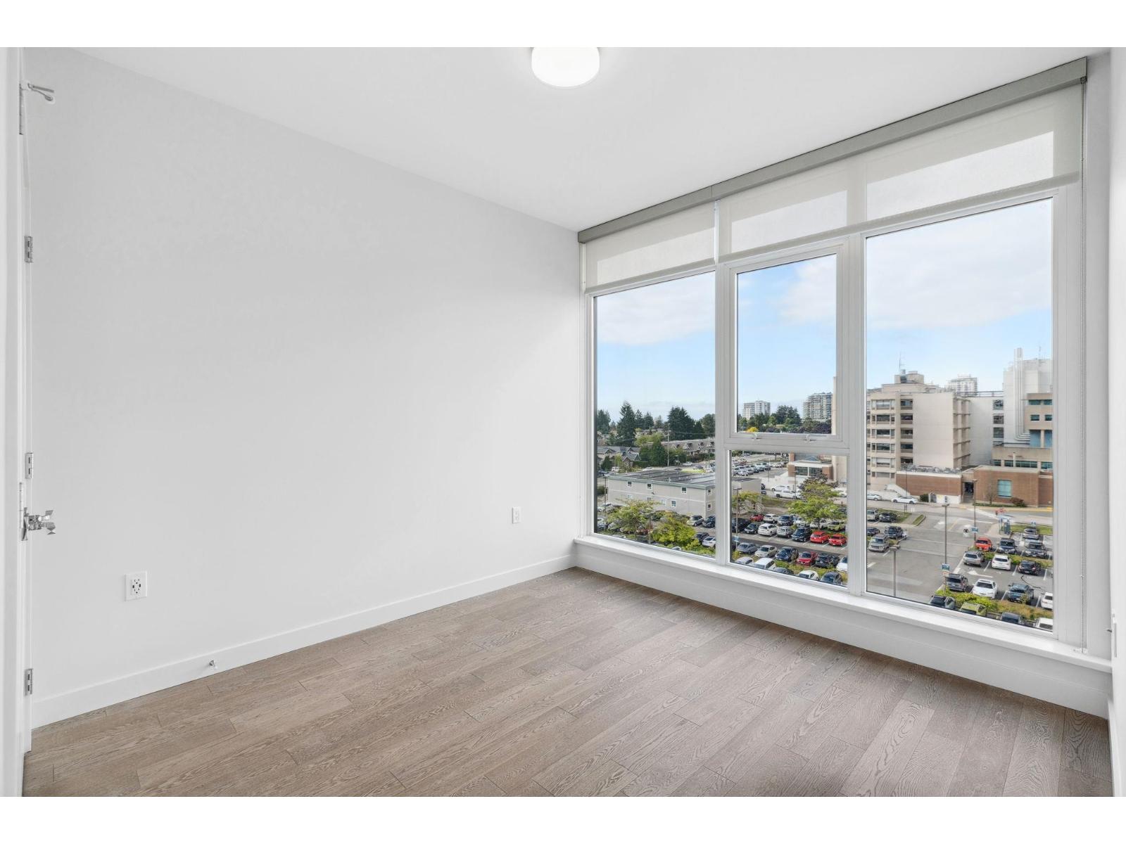 711 1526 FINLAY STREET, White Rock