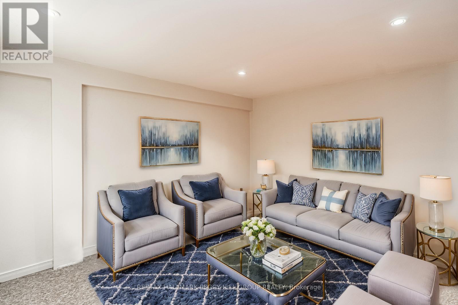 Photo 18 of 98 Donald Street, Barrie ON