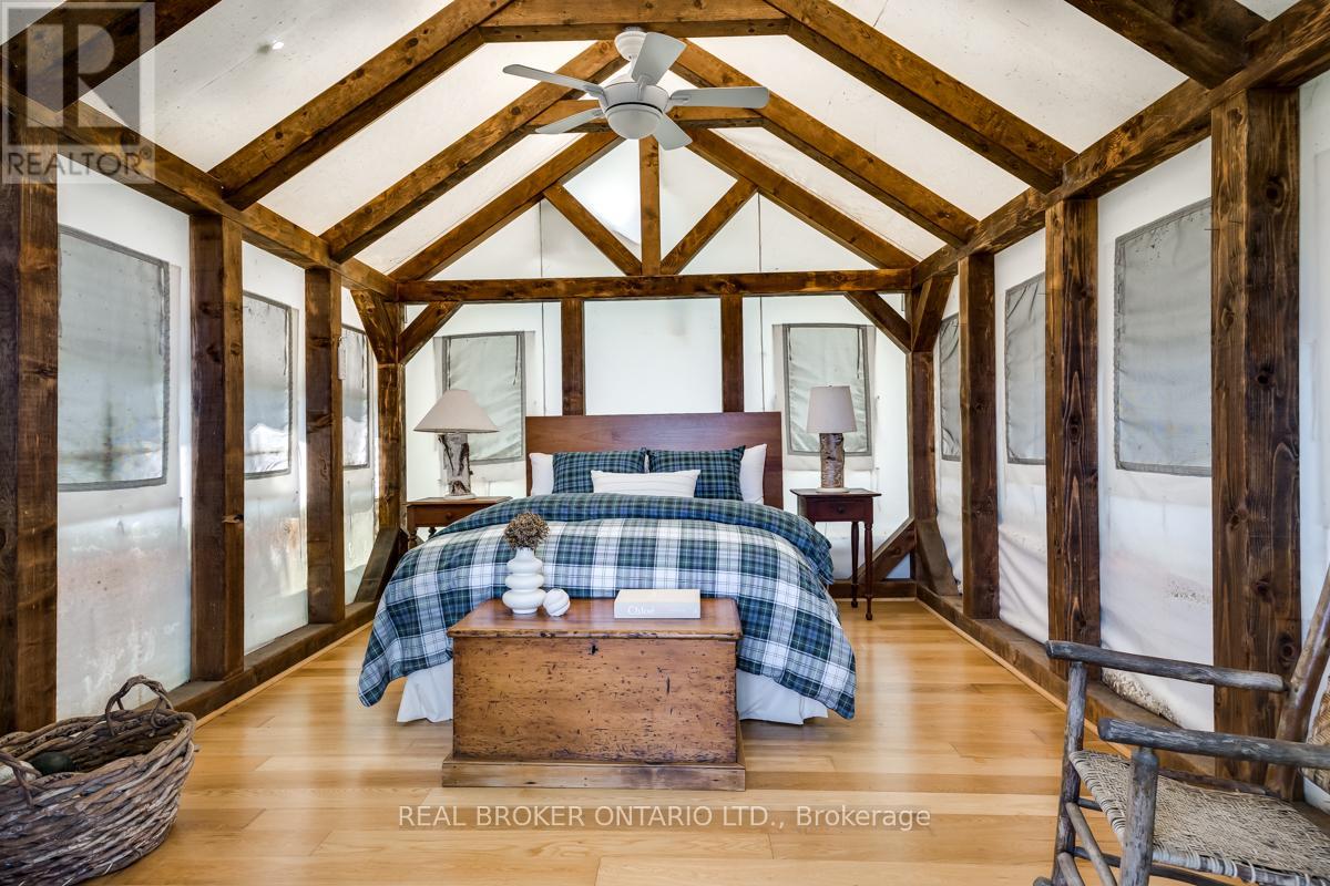 Photo 3 of 45 Ivy Lane, Orillia ON