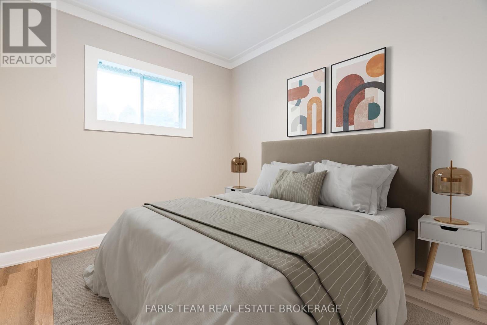 Photo 13 of 79 Poyntz Street, Penetanguishene ON