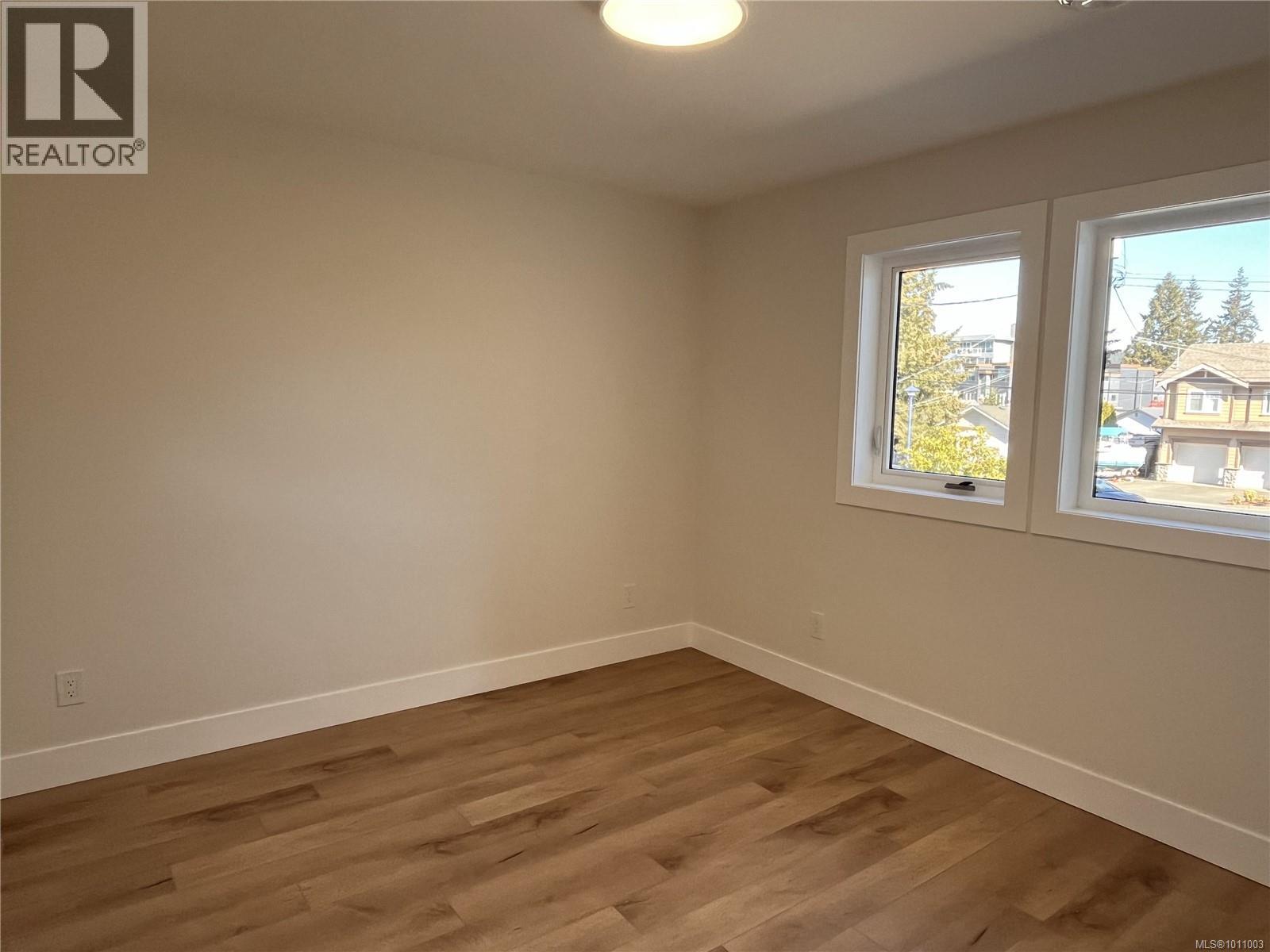 Photo 28 of 649 Hoffman Ave, Langford BC