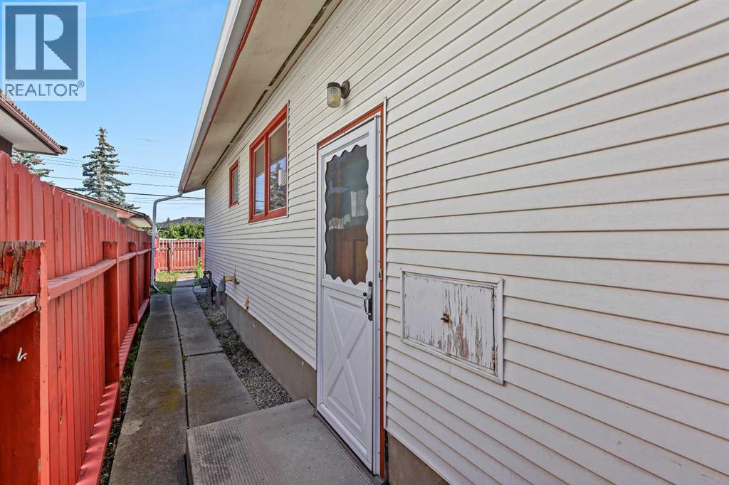Single Family House Bungalow for Sale in  Archwood Road SE Acadia Calgary 