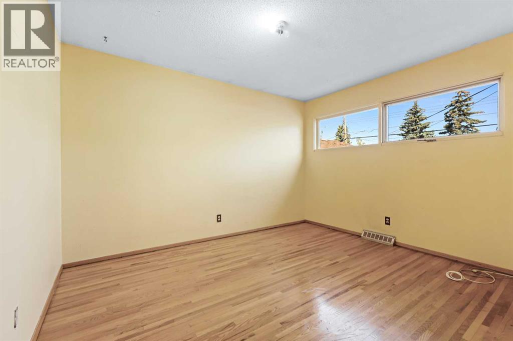 Single Family House Bungalow for Sale in  Archwood Road SE Acadia Calgary 
