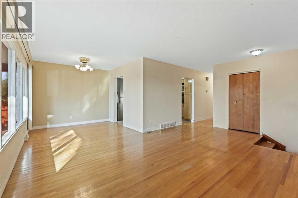 Single Family House Bungalow for Sale in  Archwood Road SE Acadia Calgary 