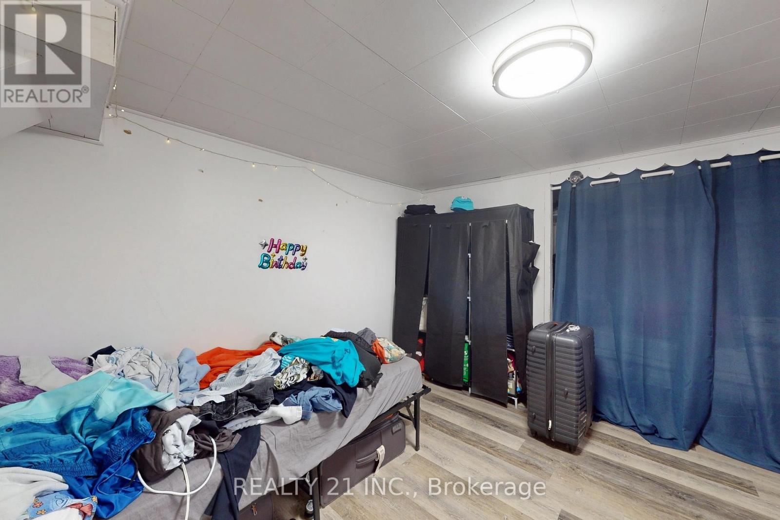 Photo 8 of 3131 Churchill Avenue, Mississauga ON