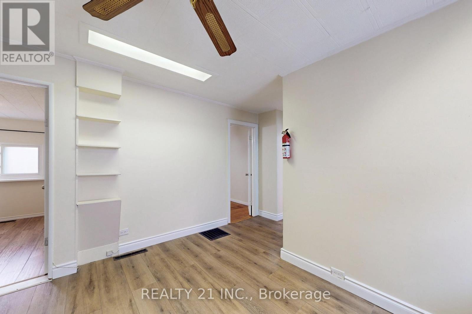 Photo 28 of 3131 Churchill Avenue, Mississauga ON
