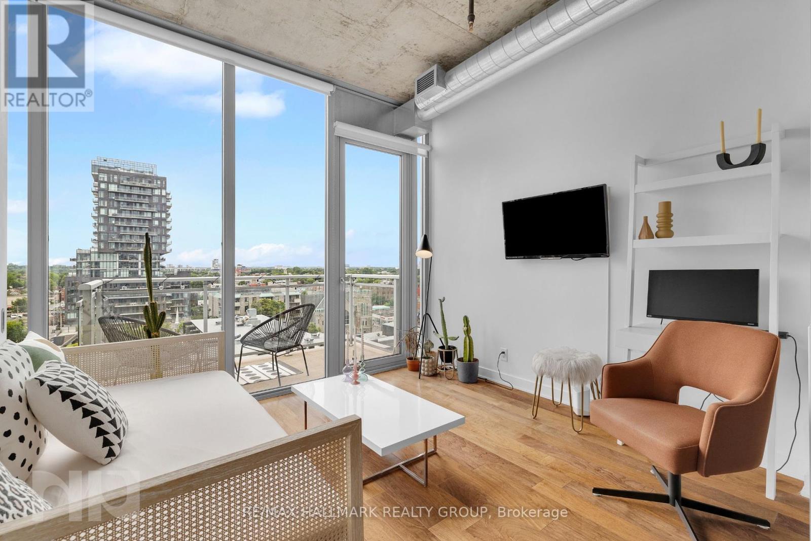 Photo 9 of 933 340 Mcleod Street, Ottawa ON
