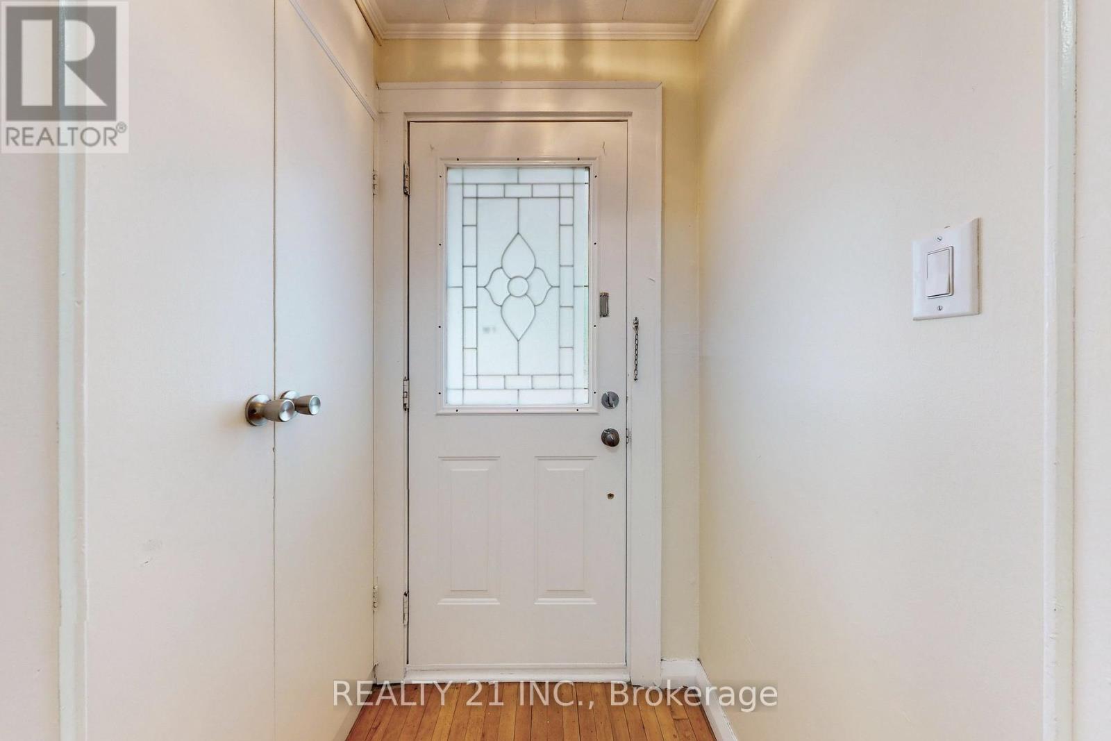 Photo 13 of 3131 Churchill Avenue, Mississauga ON