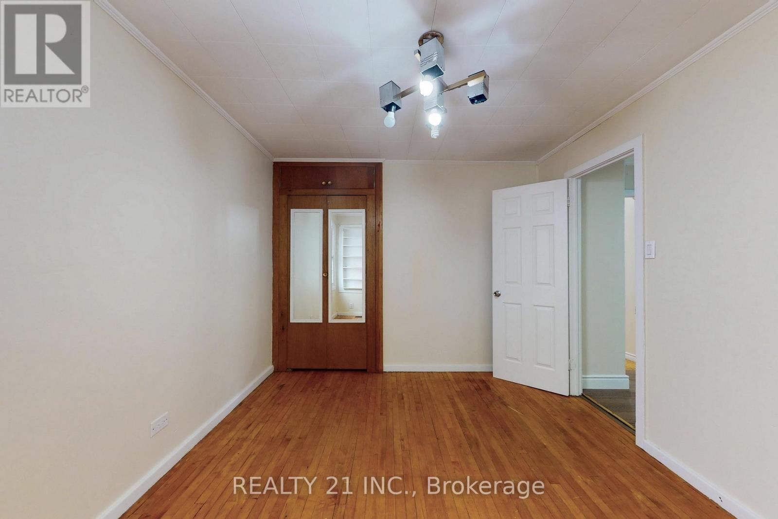 Photo 21 of 3131 Churchill Avenue, Mississauga ON