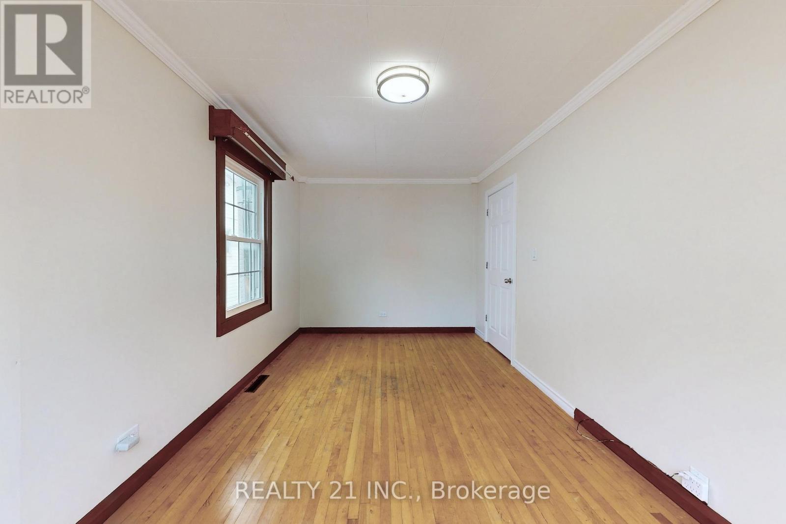 Photo 25 of 3131 Churchill Avenue, Mississauga ON