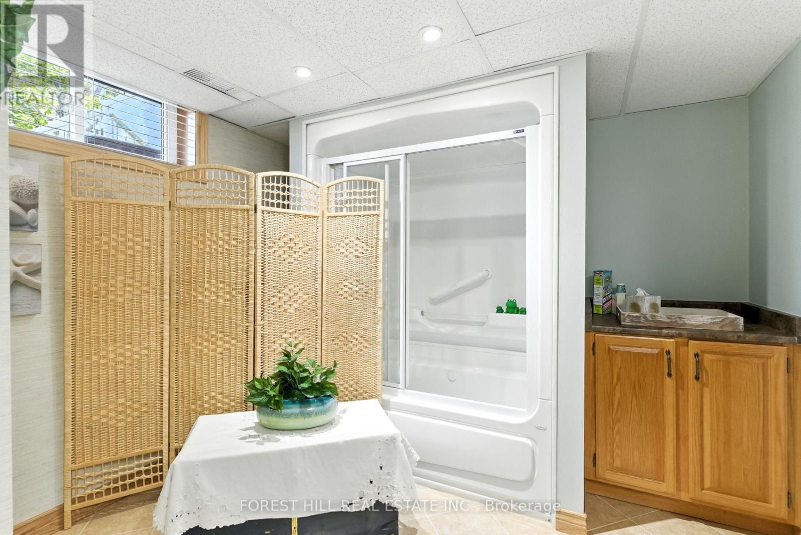 Photo 34 of 53 Nurse Avenue, Selwyn ON