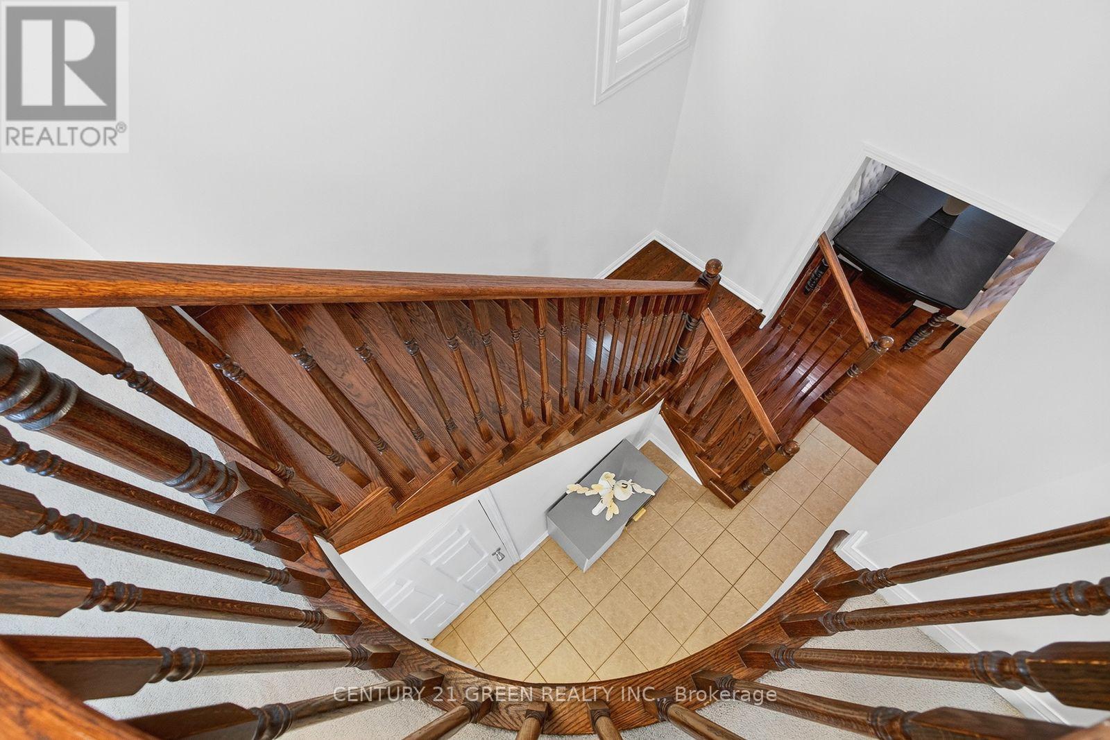 Photo 10 of 936 Rigo Crossing, Milton ON