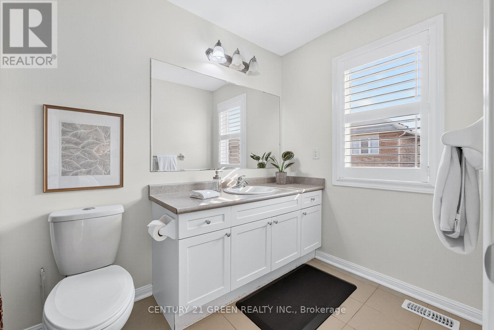 Photo 21 of 936 Rigo Crossing, Milton ON
