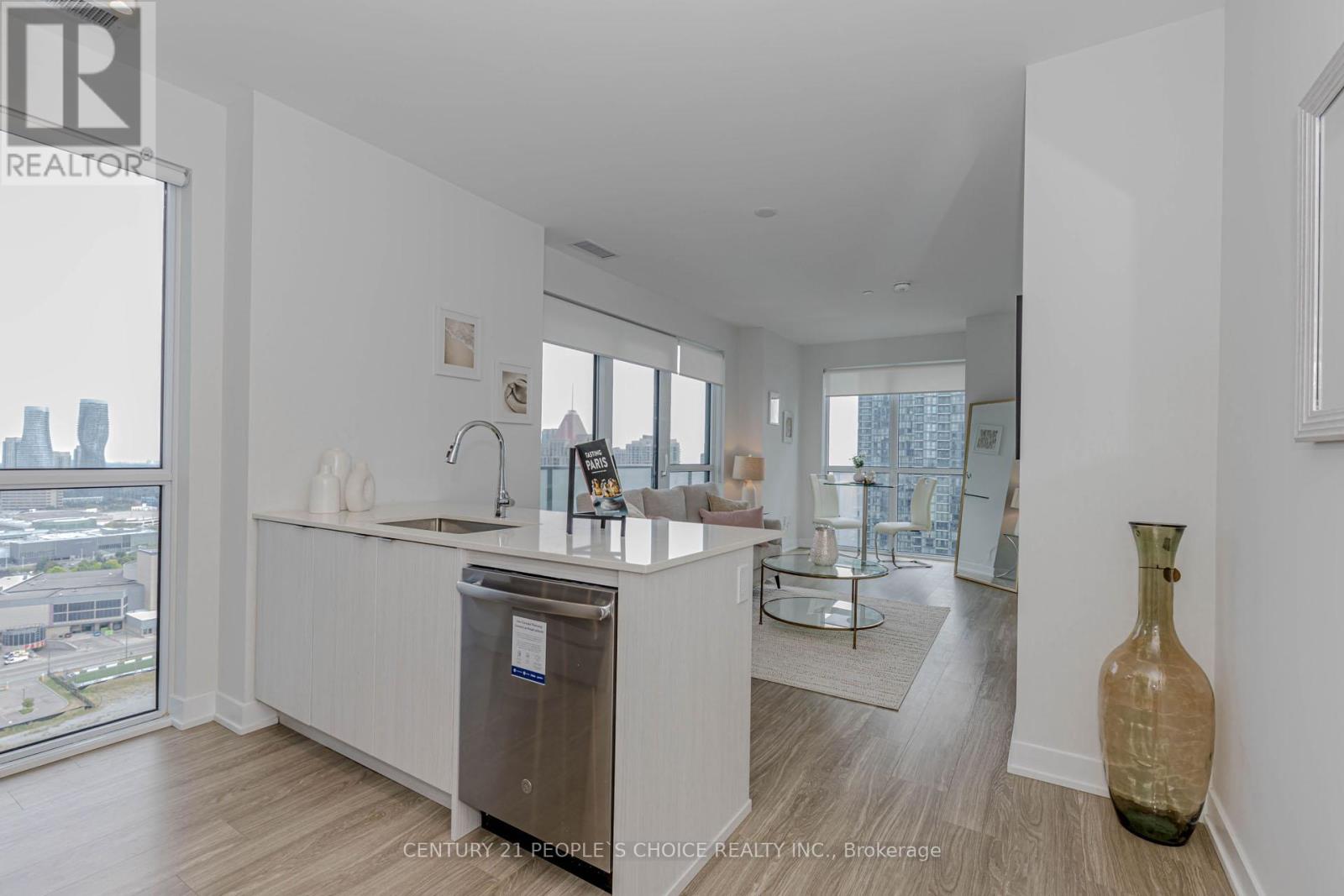 Photo 16 of 2506 4130 Parkside Village Drive, Mississauga ON