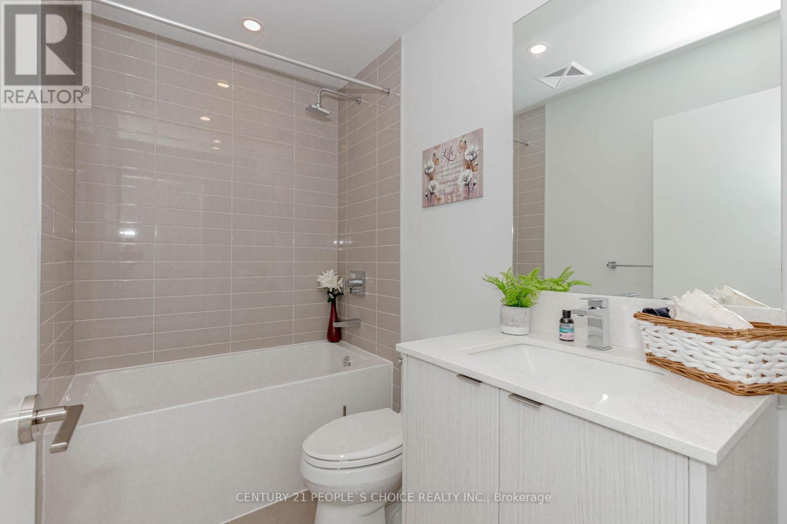 Photo 28 of 2506 4130 Parkside Village Drive, Mississauga ON