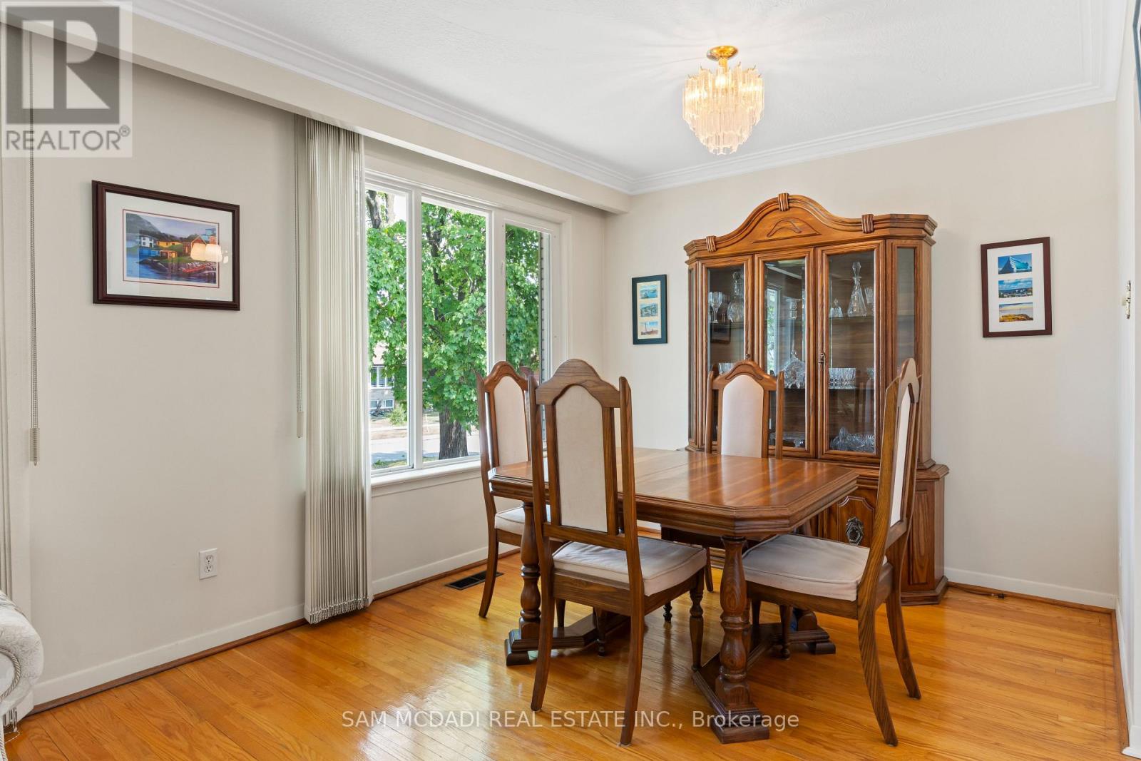 Photo 39 of 70 Frost Street, Toronto ON