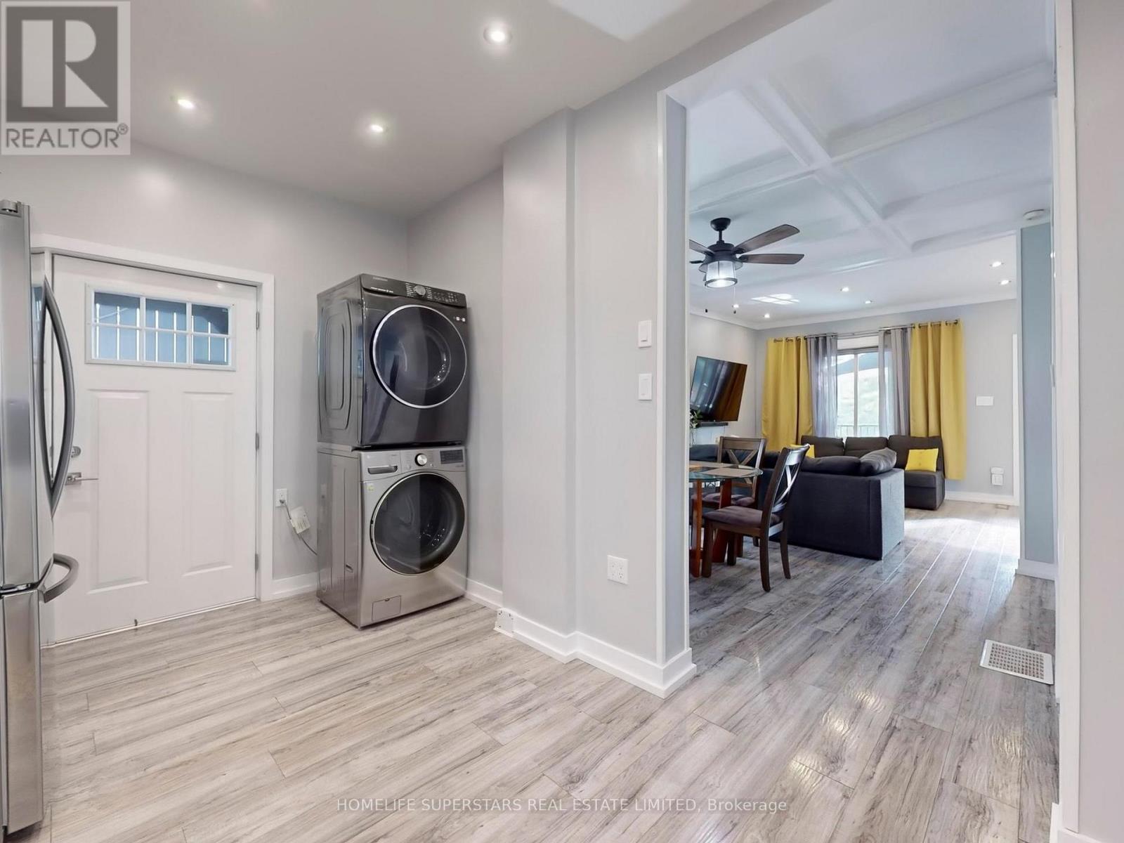Photo 9 of 257 Prescott Avenue, Toronto ON