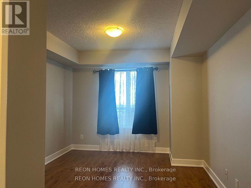 Photo 15 of 2106 6 Eva Road, Toronto ON