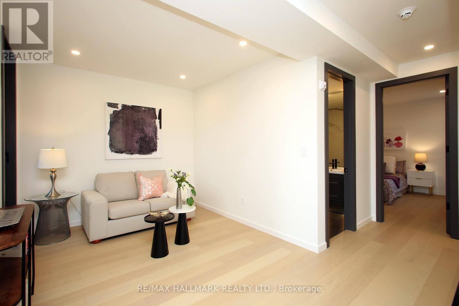 Photo 4 of 6 A Owen Street, Toronto ON