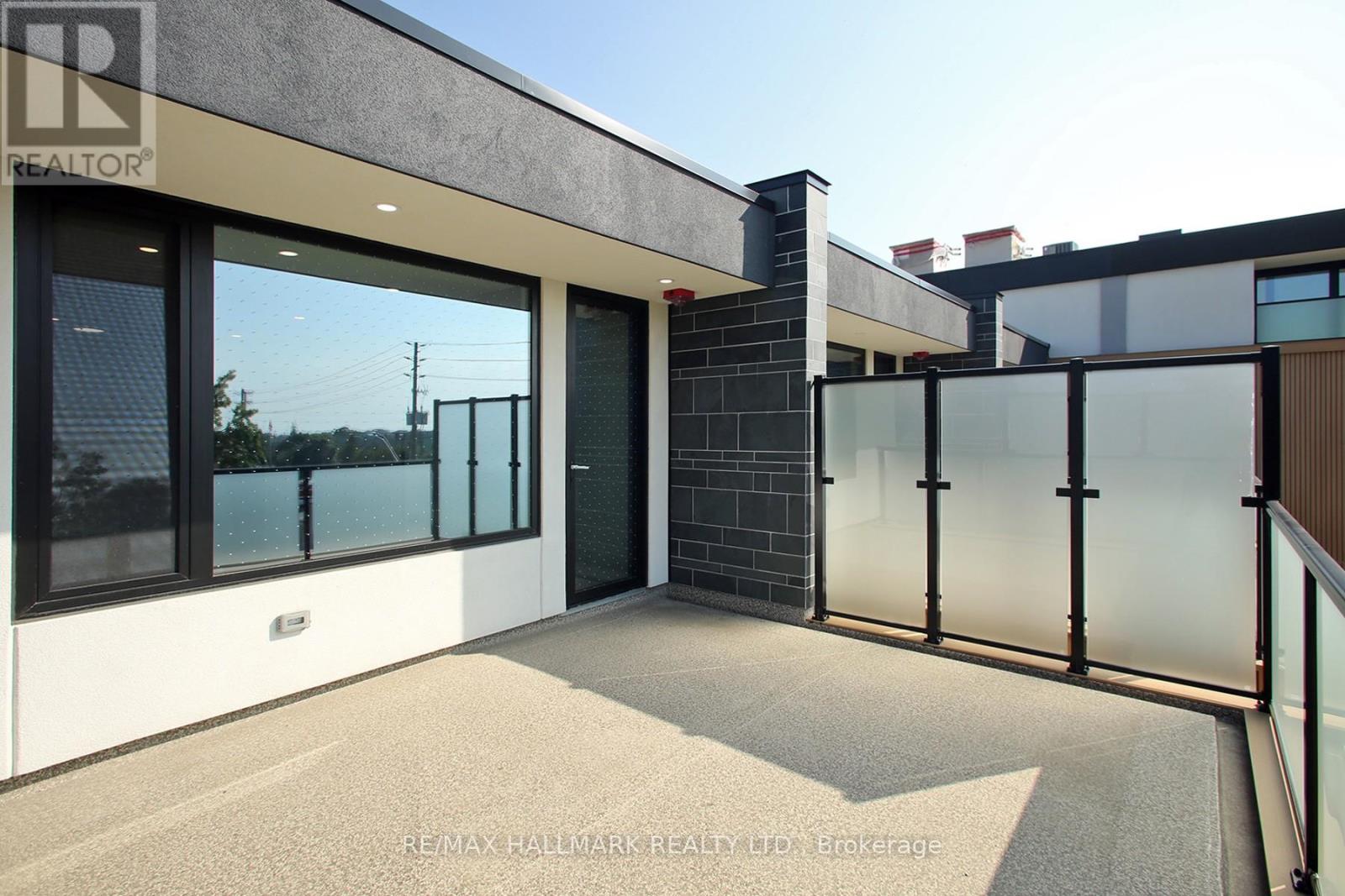 Photo 20 of 6 A Owen Street, Toronto ON