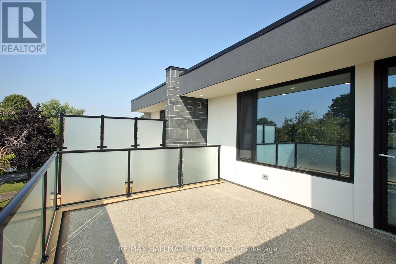 Photo 24 of 6 A Owen Street, Toronto ON