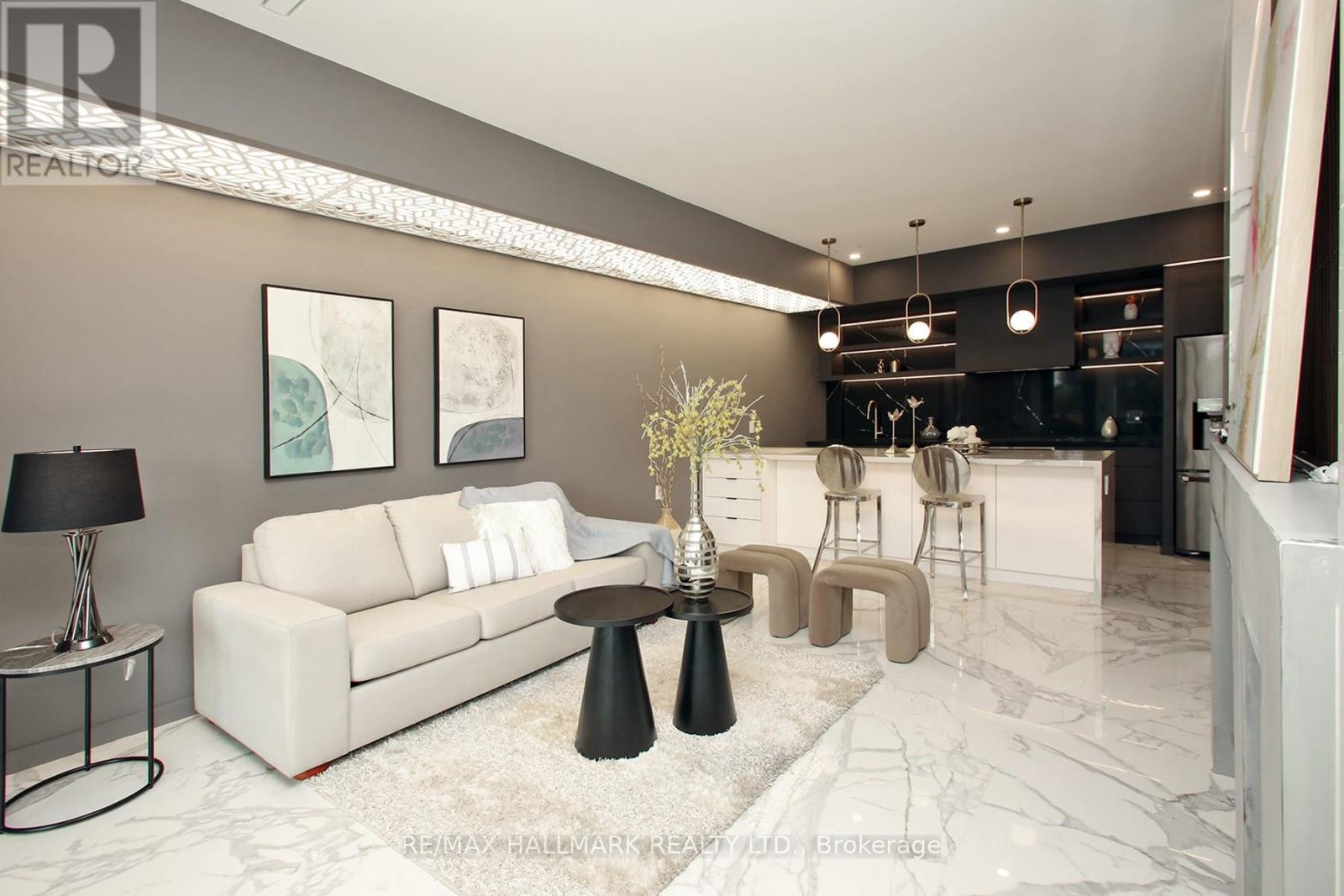 Photo 18 of 6 A Owen Street, Toronto ON