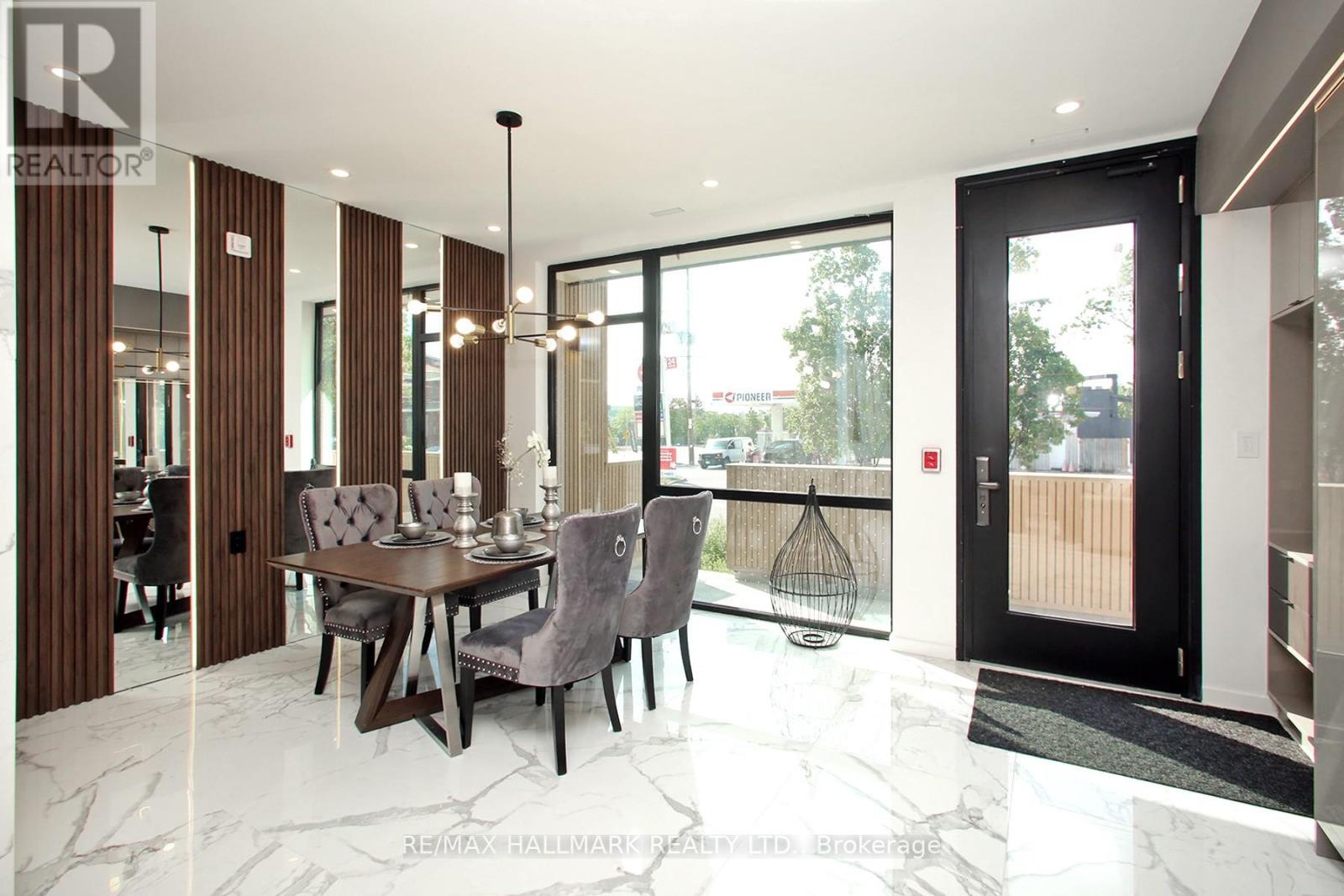 Photo 32 of 6 A Owen Street, Toronto ON