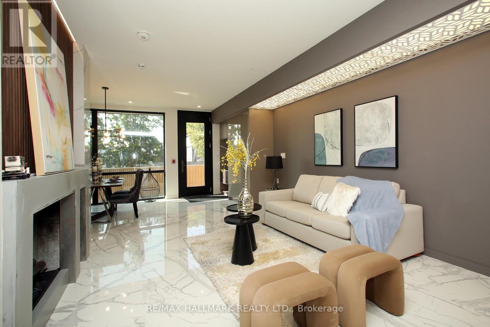 Photo 34 of 6 A Owen Street, Toronto ON