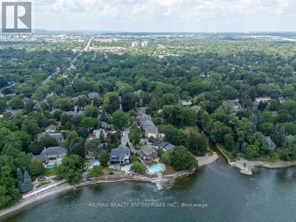 Photo 49 of 5047 Lakeshore Road, Burlington ON