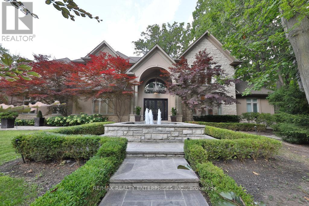 Photo 5 of 5047 Lakeshore Road, Burlington ON