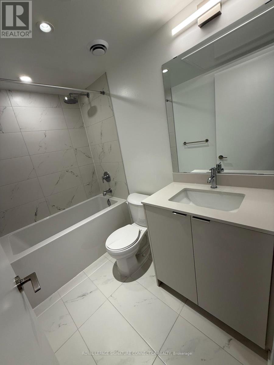 Photo 7 of 208 6 Chartwell Road, Toronto ON