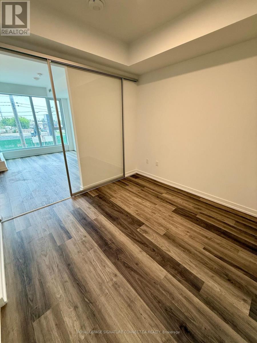 Photo 15 of 208 6 Chartwell Road, Toronto ON