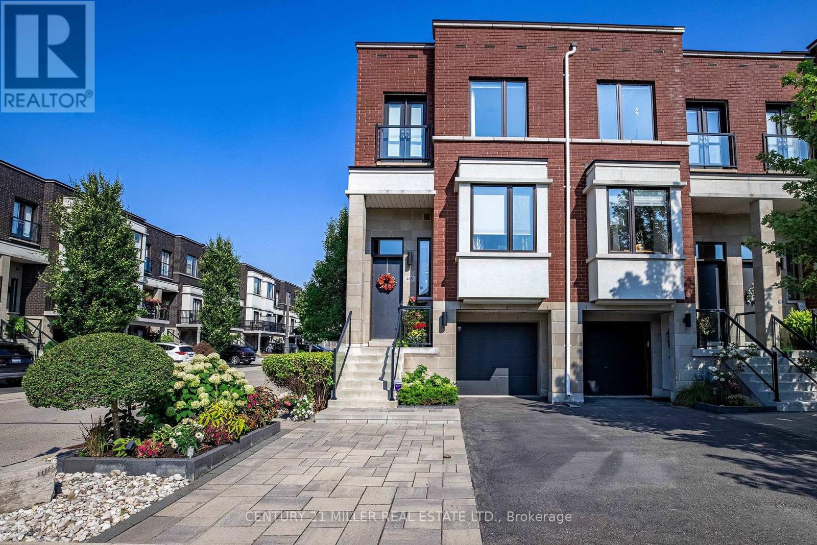 Photo 1 of 469 Nautical Boulevard, Oakville ON