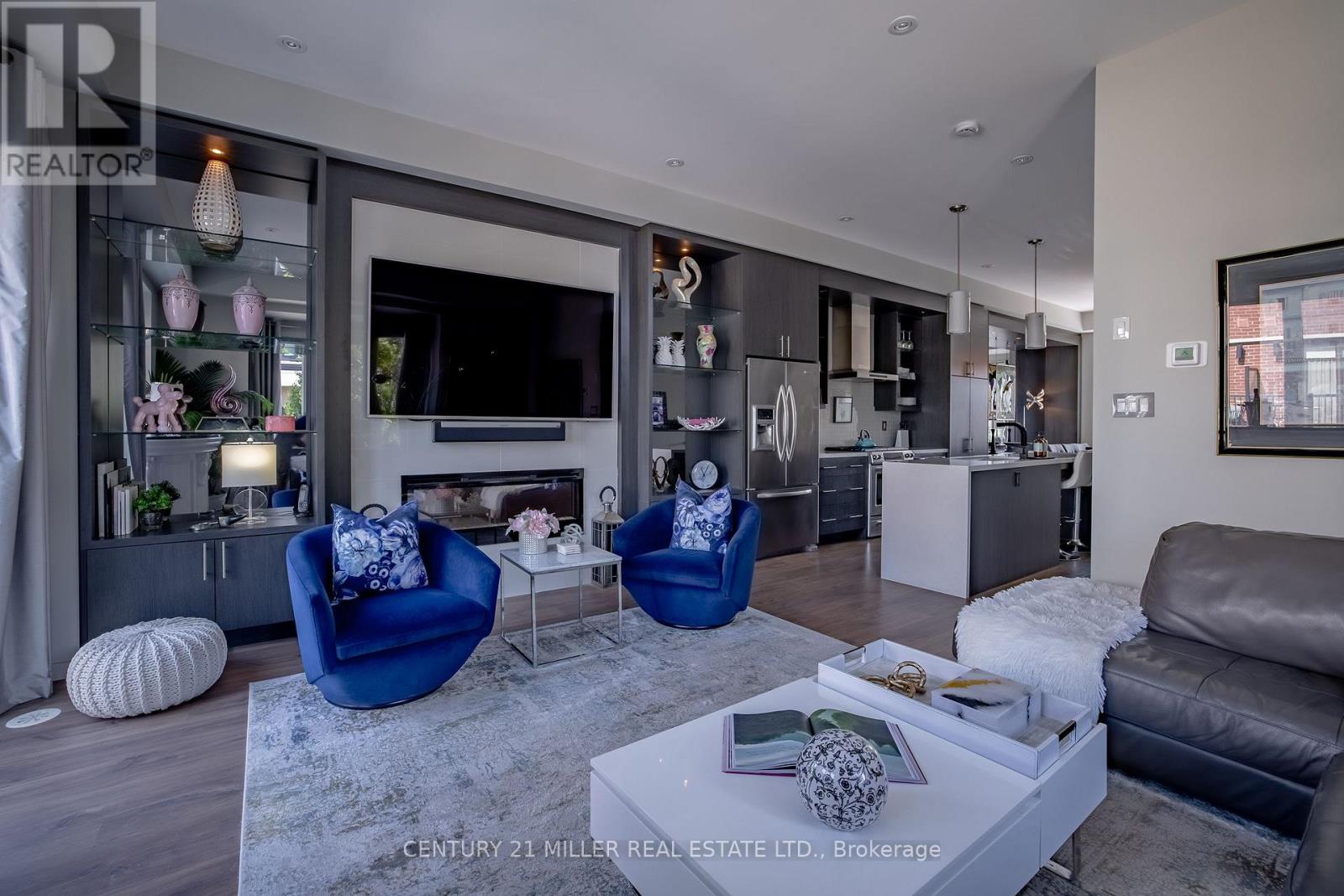 Photo 11 of 469 Nautical Boulevard, Oakville ON