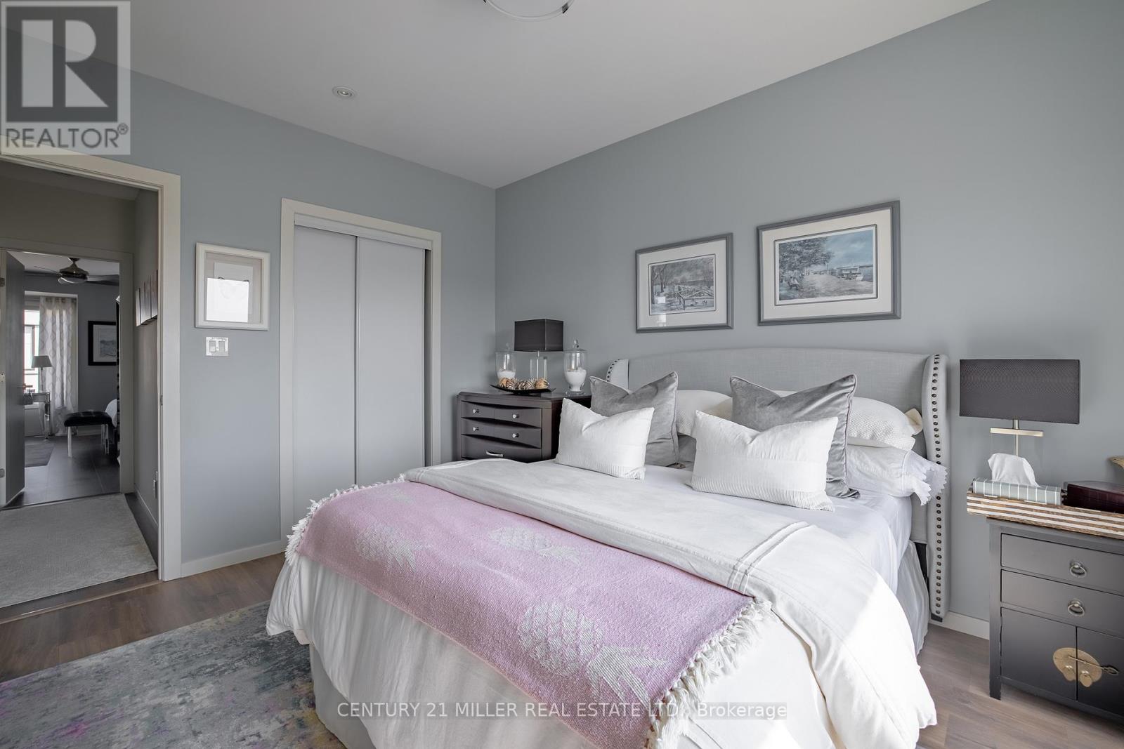 Photo 21 of 469 Nautical Boulevard, Oakville ON