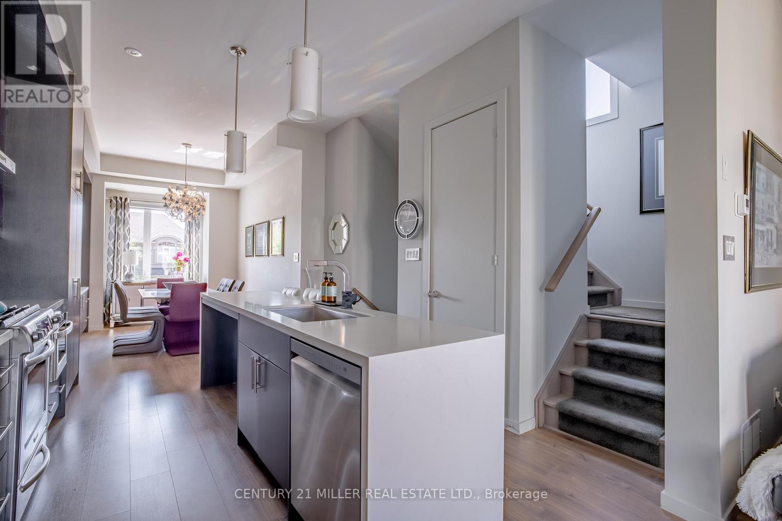 Photo 8 of 469 Nautical Boulevard, Oakville ON
