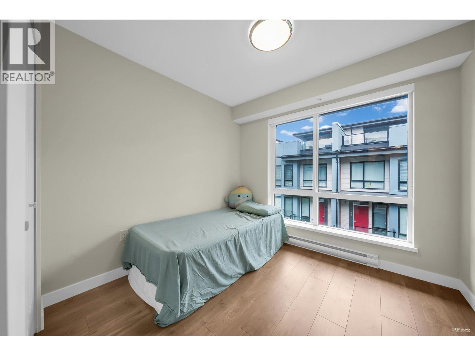 227 708 LEA AVENUE, Coquitlam