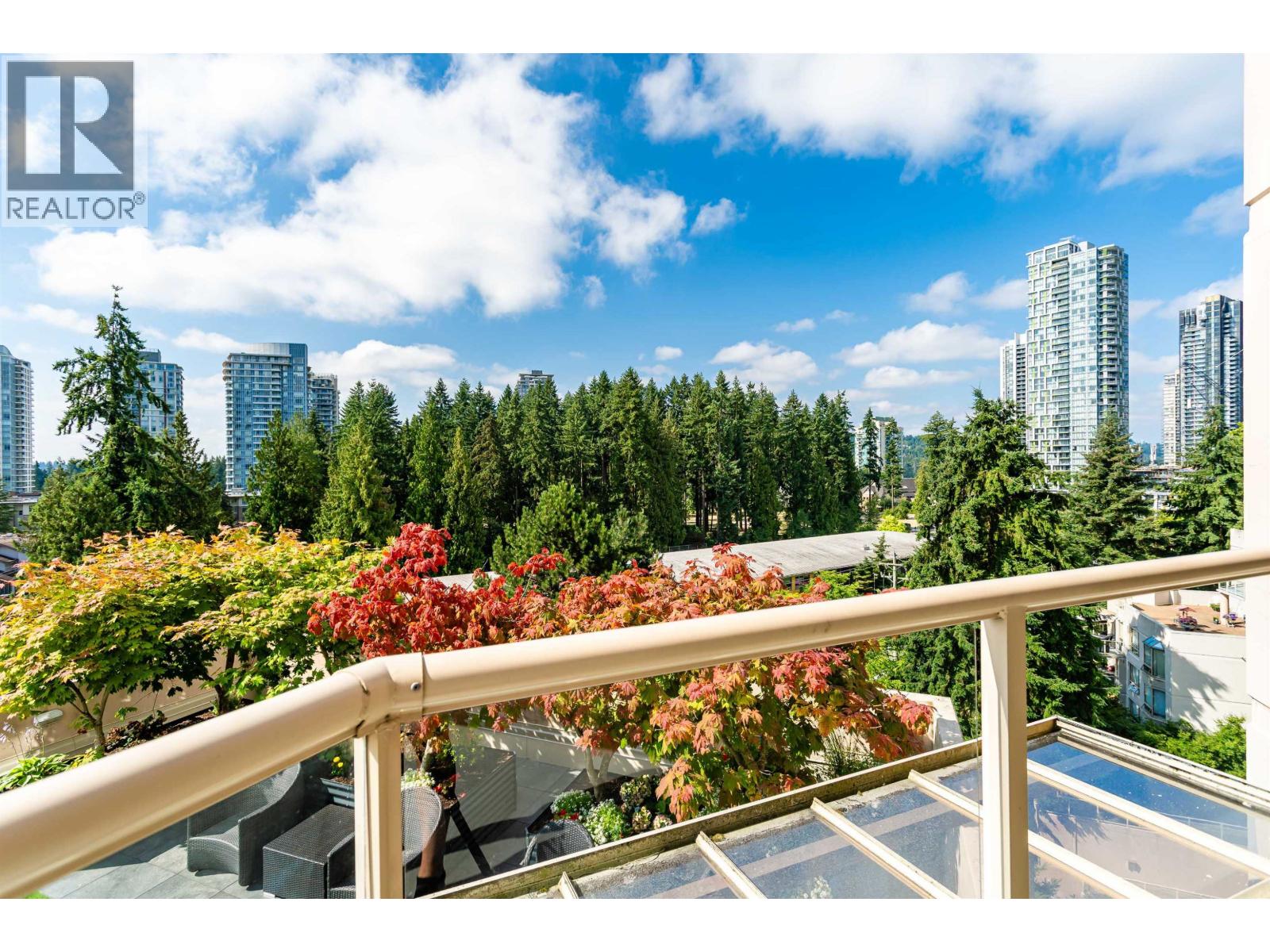 Photo 4 of 802 1190 Pipeline Road, Coquitlam BC