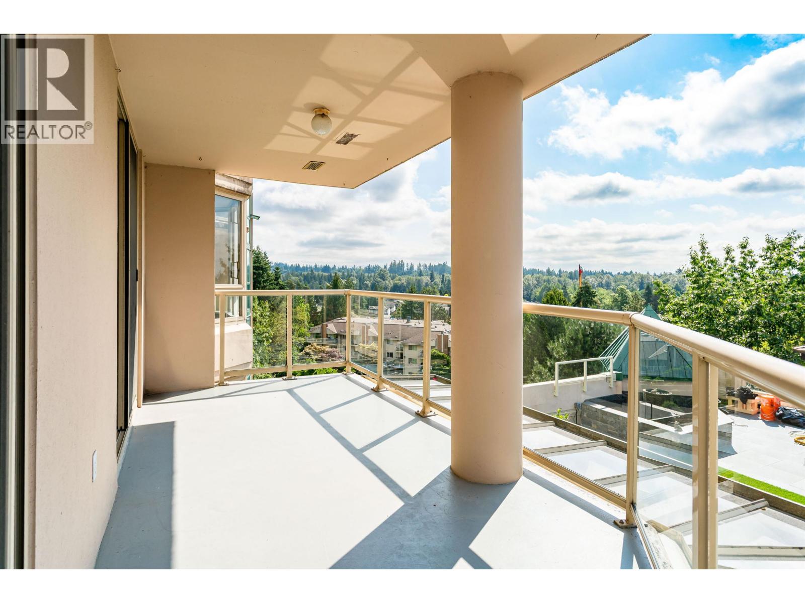 Photo 5 of 802 1190 Pipeline Road, Coquitlam BC