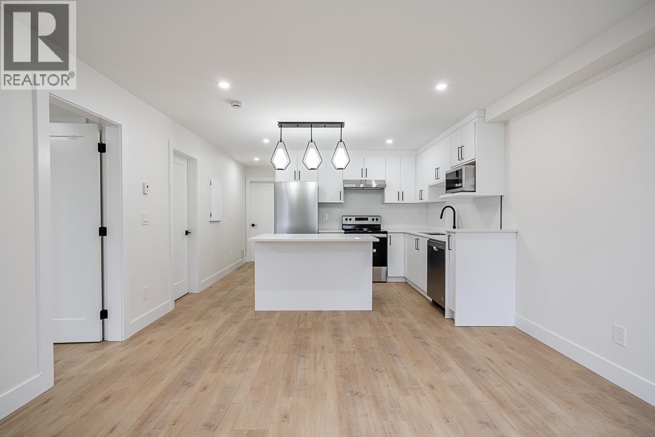 Photo 30 of 6150 Napier Street, Burnaby BC