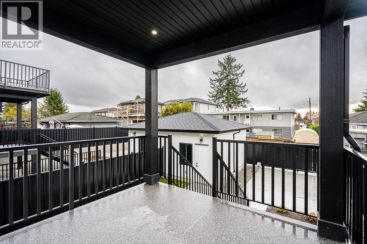 Photo 36 of 6150 Napier Street, Burnaby BC