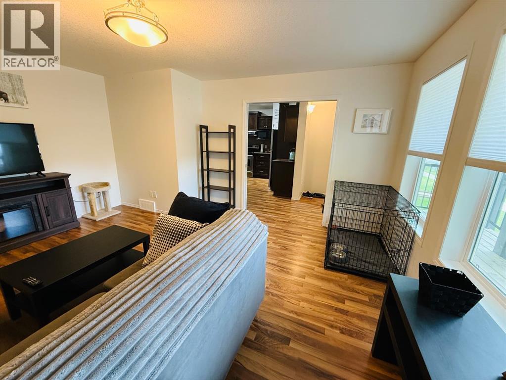 Single Family House for Sale in  Sunridge Boulevard W Sunridge Lethbridge 