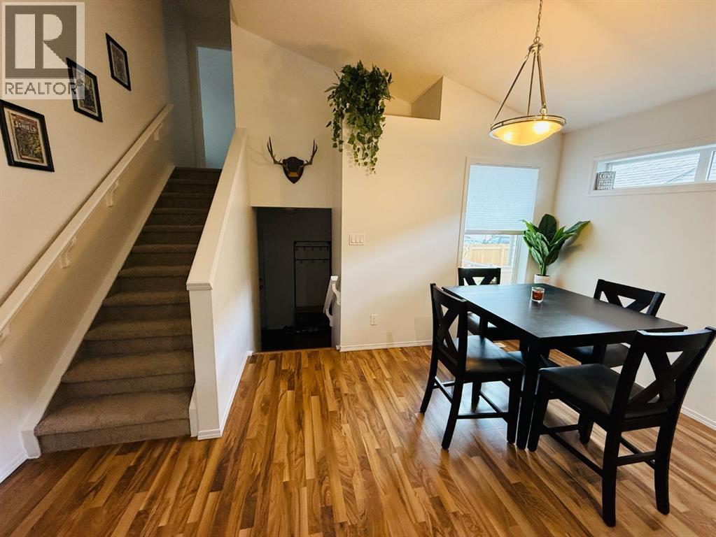 Single Family House for Sale in  Sunridge Boulevard W Sunridge Lethbridge 