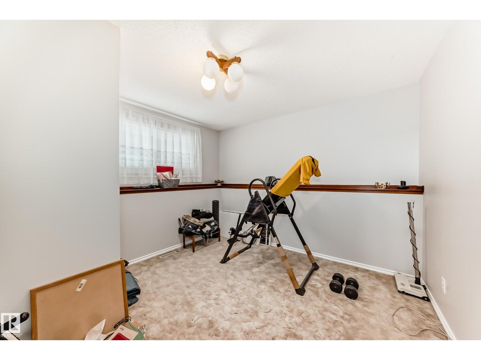 Photo 5 of 14608 29 A St Nw, Edmonton AB